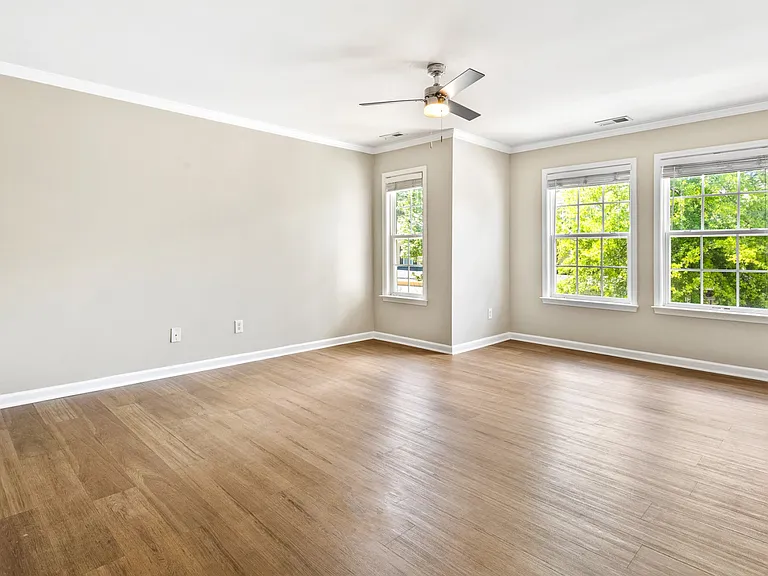 606 Lofty Ln SW — Photo 12
