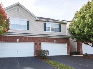 429 Merlot Ct, Oswego, IL 60543