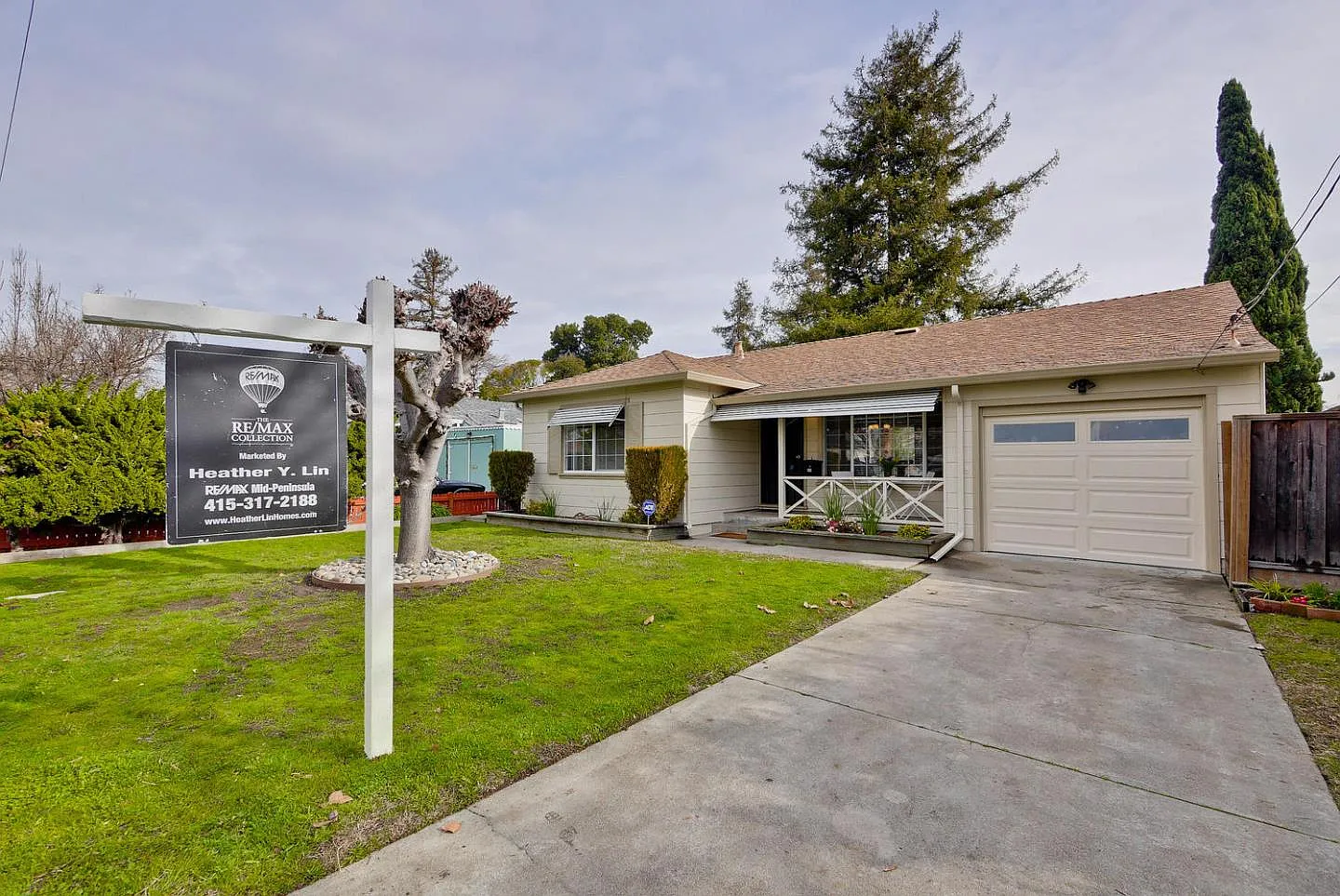 25 Yarnall Pl photo 1