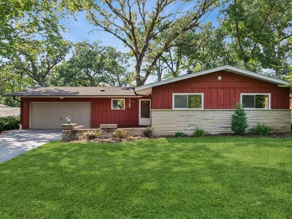 5346 Center Ave, Lisle, IL 60532