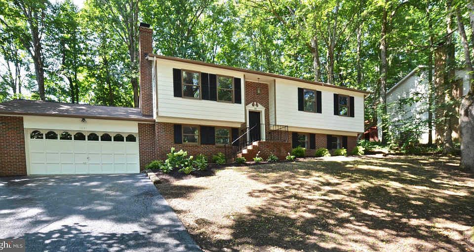 1st image of 1031 Isabella Dr