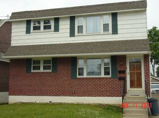 241 Lagrange Ave, Essington, PA 19029