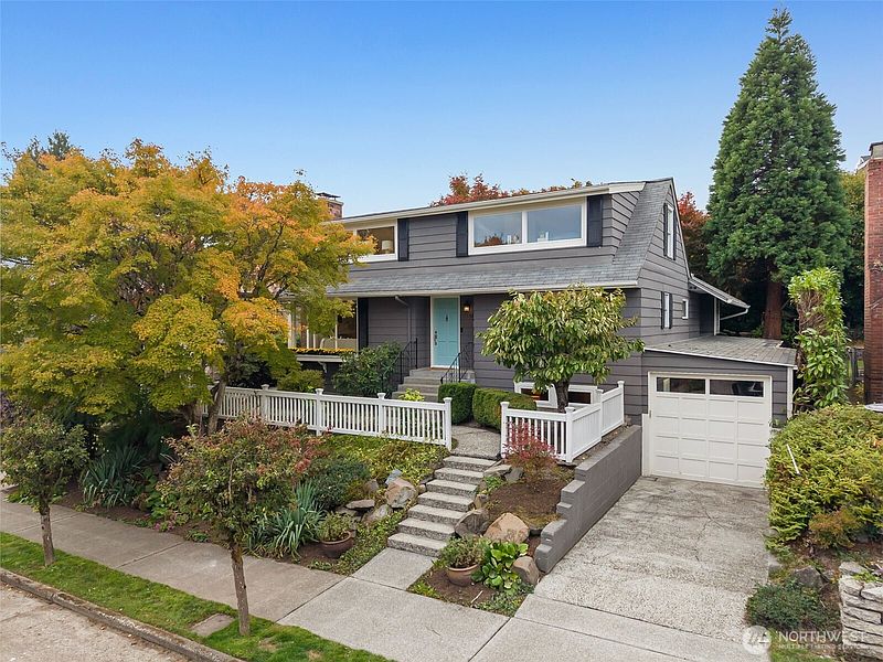 2nd image of 7301 53rd Avenue NE