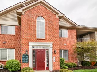 1943 Fortstone Ln, Columbus, OH 43228