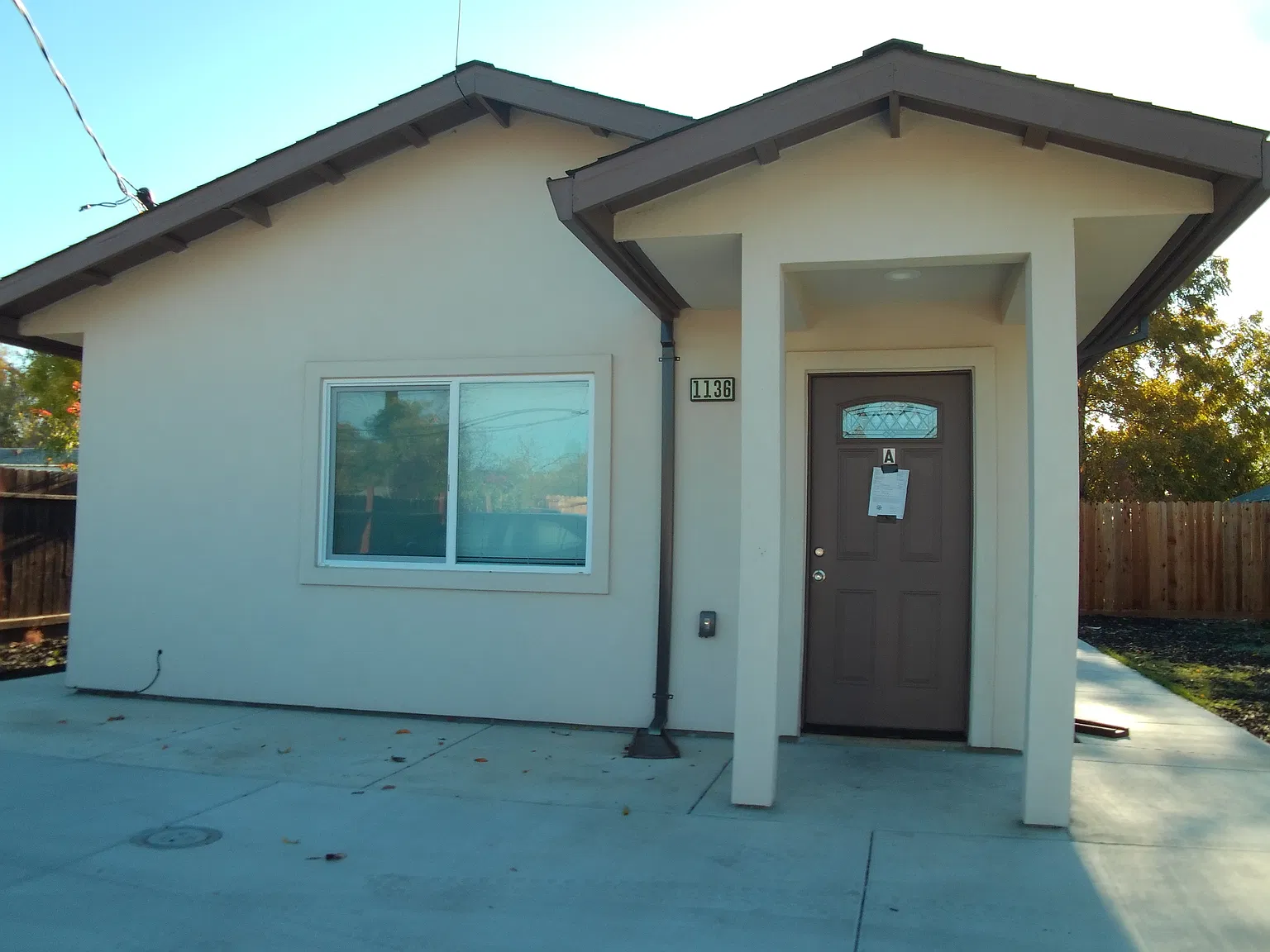 1136 Grand Avenue - A — Photo 1