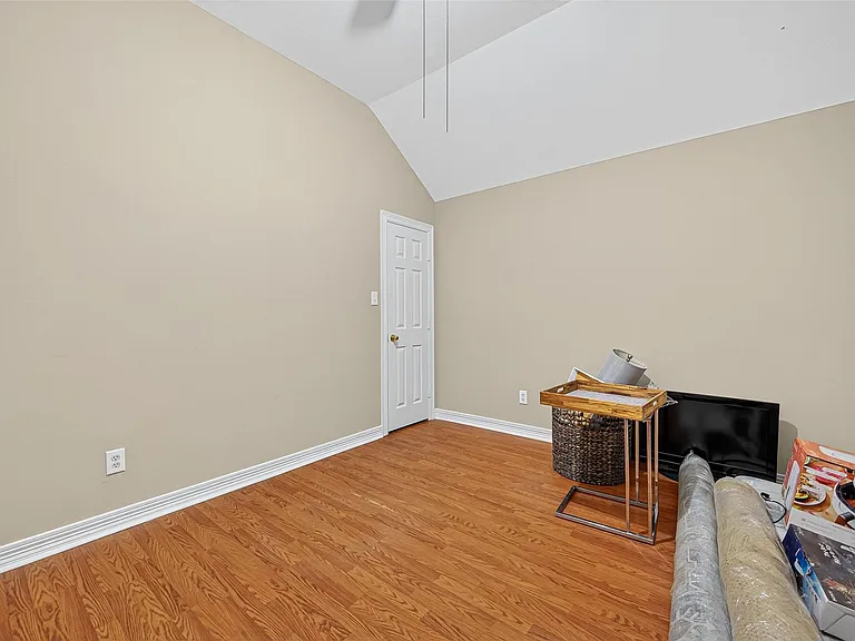22115 Mission Hills Ln — Photo 37