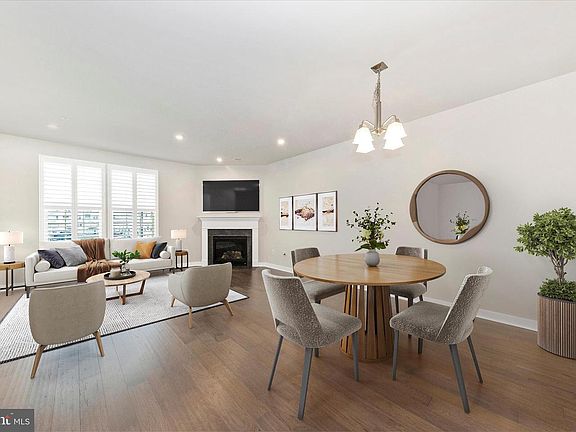 4th image of 22034 Cabin Branch Ave #407F