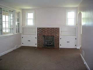 2nd image of 1110 Capitol Trl