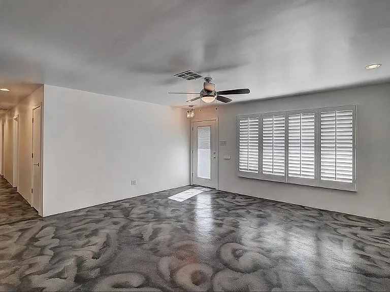 8144 E Fairmount Ave — Photo 11