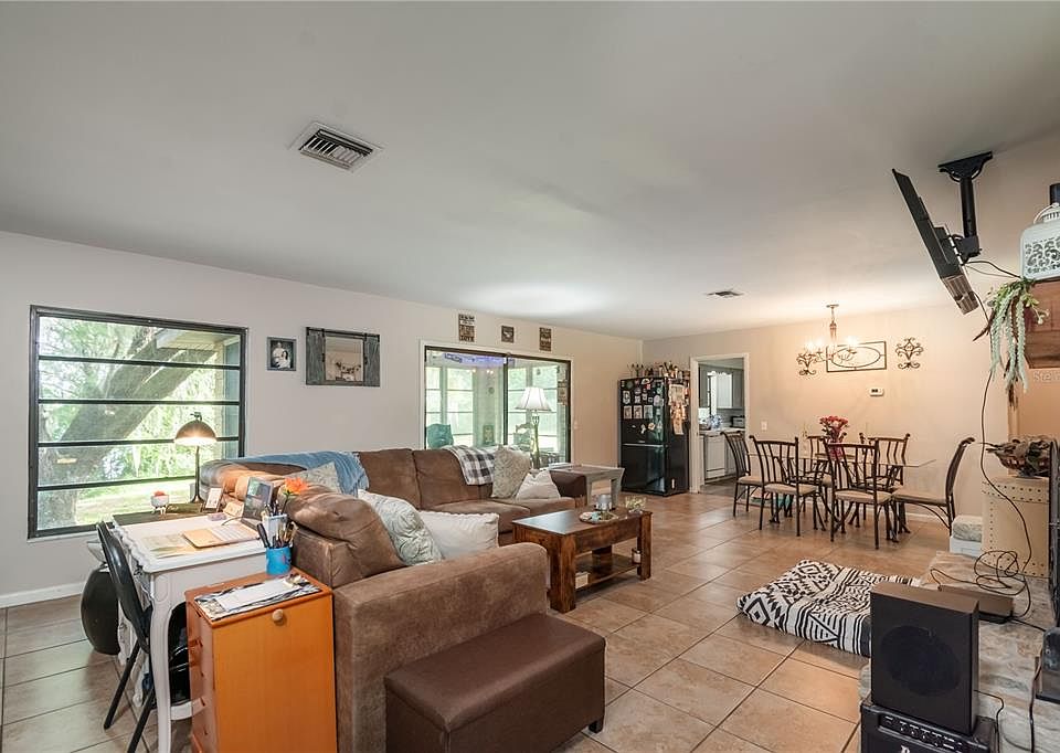 15669 SE 112th Ln, Ocklawaha, FL 32179 | MLS #OM679052 | Zillow