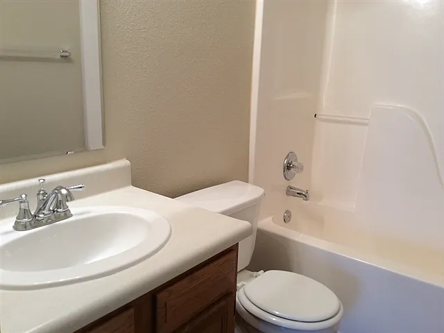 10313 Cerulean Dr — Photo 10