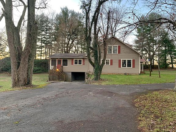 4th image of 599 E Central Ave