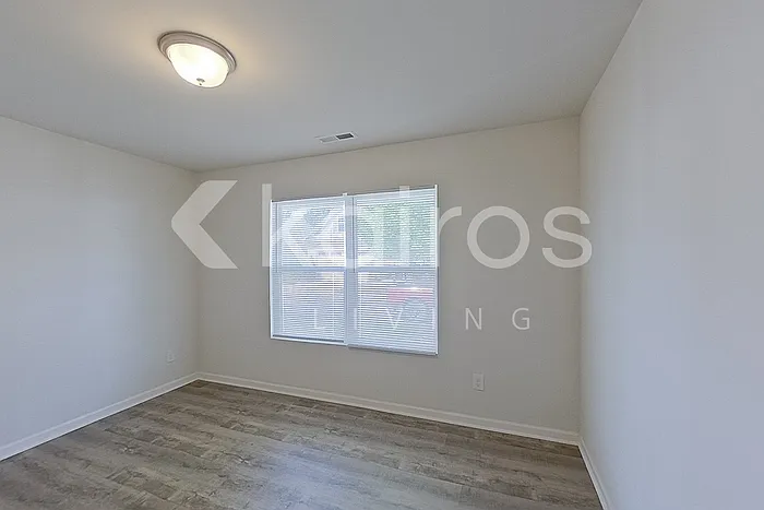 1699 Amberlight Cir — Photo 7