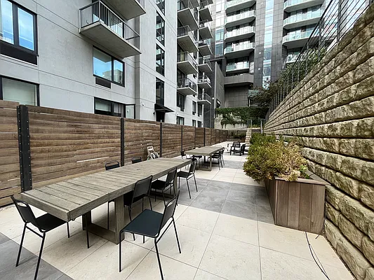 Rented by Rentopia | media 79