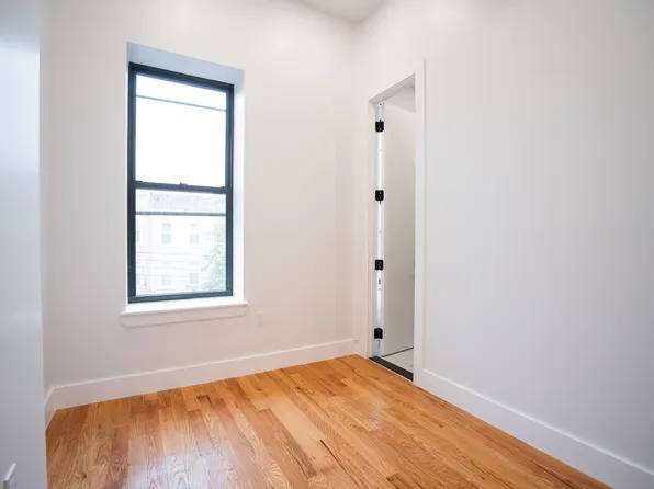 17-21 Menahan Street image 16 of 22