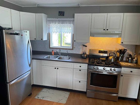 4th image of 10404 E 101st St
