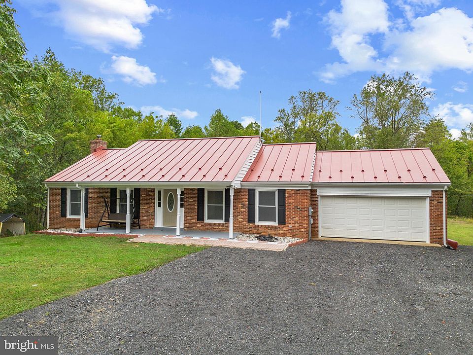 1st image of 2062 Cottontail Ln