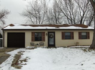 8042 Winchester Pl, Indianapolis, IN