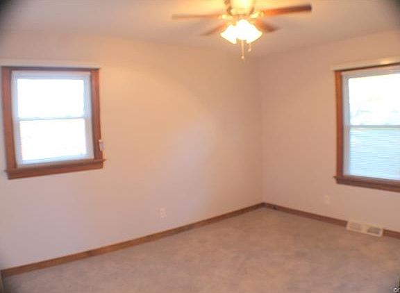 3rd image of 7129 East Blvd