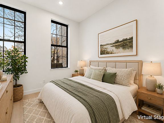 4th image of 174 Meserole St APT 2R