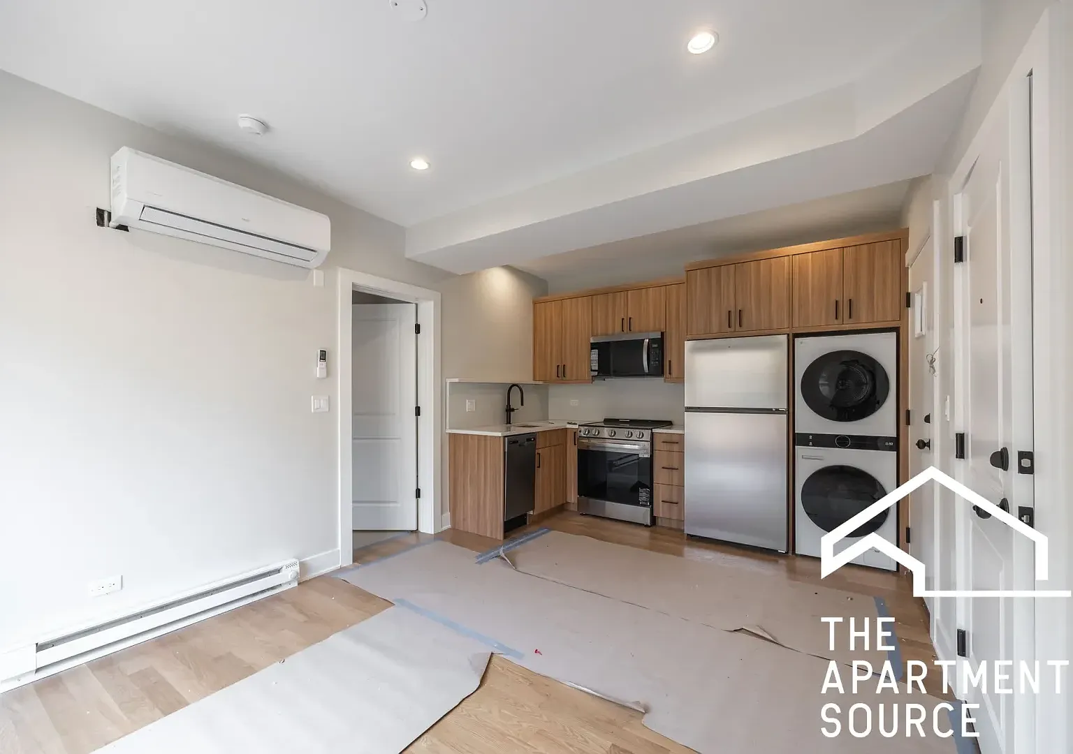 1 bed, 100 sqft, $2,295 — Photo 1