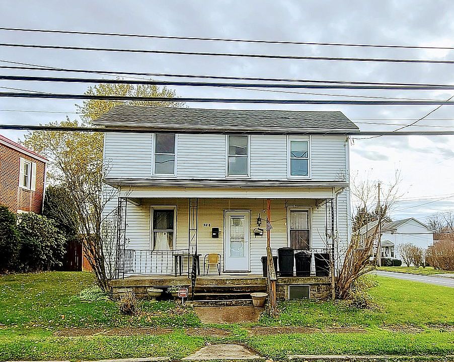 1st image of 304 E Brown St