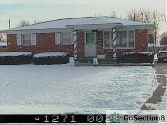 3220 Tara Gale Dr photo 1