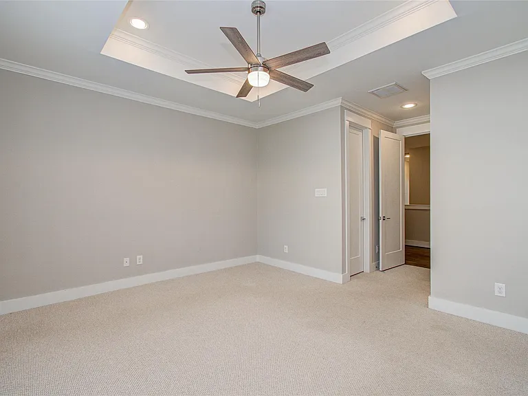 3516 Bastrop St — Photo 11