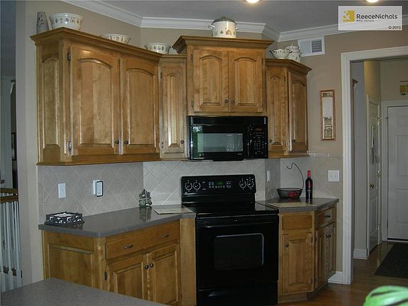 5th image of 2904 S Brentwood Ct