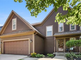 12610 S Parker Ter, Olathe, KS 66061