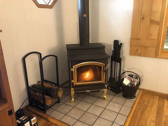 3rd image of 9486 N Harper Dr