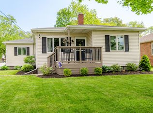 1807 Langley Ave, Saint Joseph, MI 49085