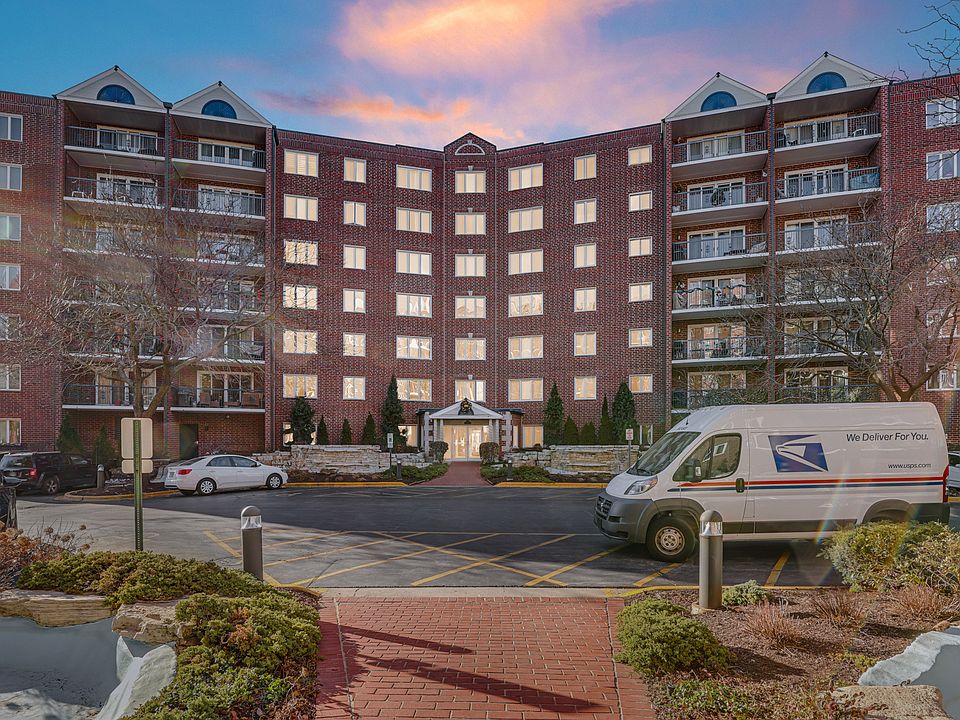 1st image of 8560 W Foster Ave Unit 707
