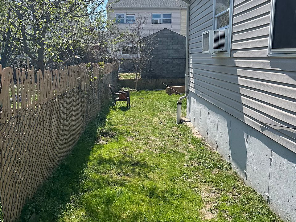 1st image of 69-09 Bayfield Ave #2