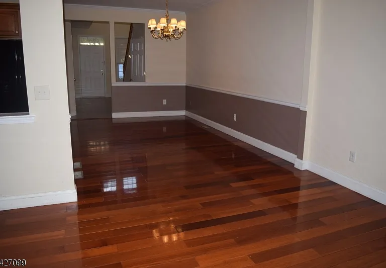 223 Emily Pl — Photo 8