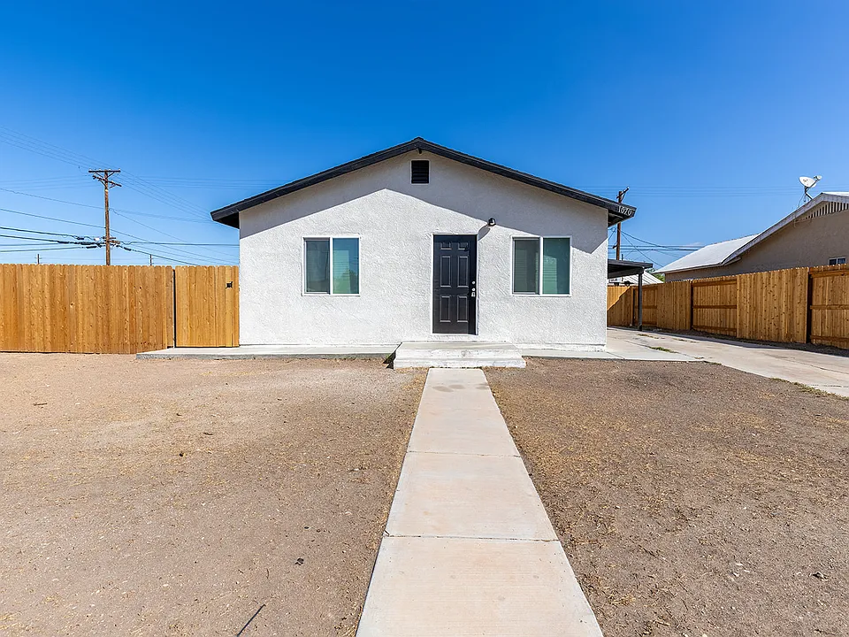 1070 W Euclid Ave
