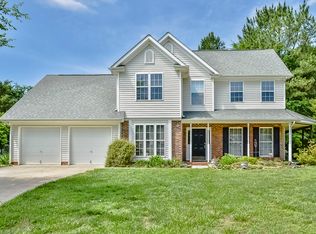 4431 Derbyshire Ln, Matthews, NC 28104