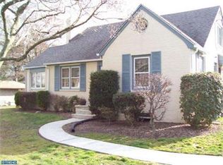 8 Maplewood Ln, Wilmington, DE 19810