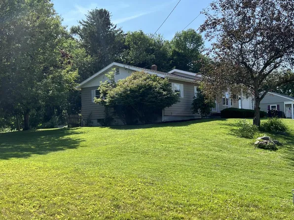 39 Orestis Way, Lewiston, ME 04240