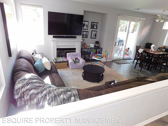 3rd image of 3175 Arianna Ln