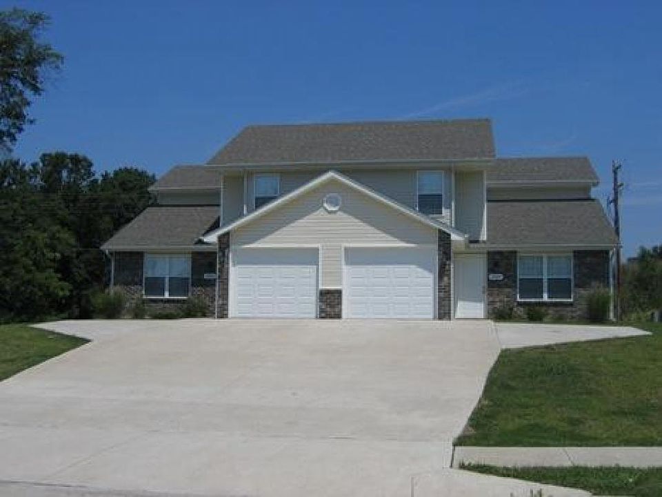 2nd image of 5907 Canaveral Dr