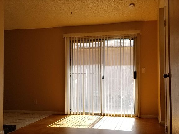 3rd image of 6208 Don Gaspar Ave