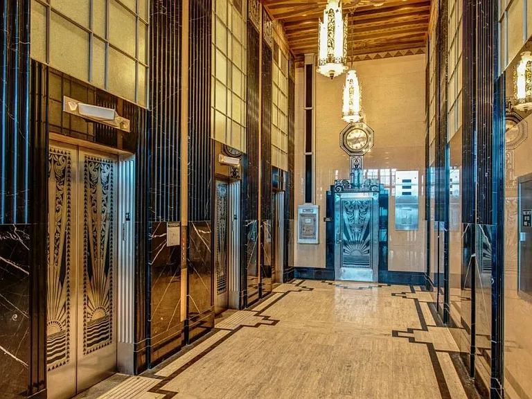 Lone Star Gas Lofts II — Photo 13