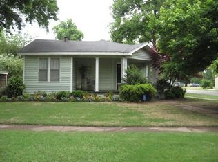 909 Holden Ave, Newport, AR 72112