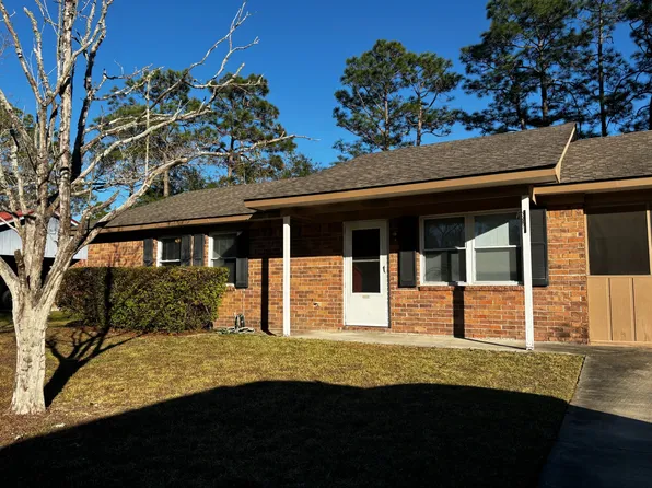 478 Elm St, Hinesville, GA 31313