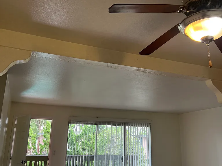 23316 Marigold Ave — Photo 8