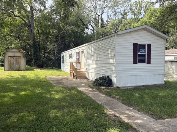 2801 S Stone Rd #99, Marion, IN 46953