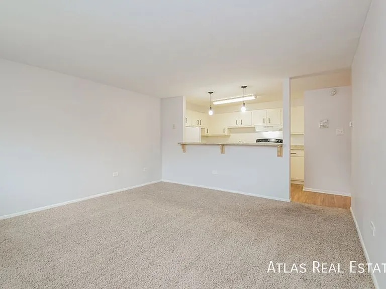 4993 N King St #201 — Photo 7