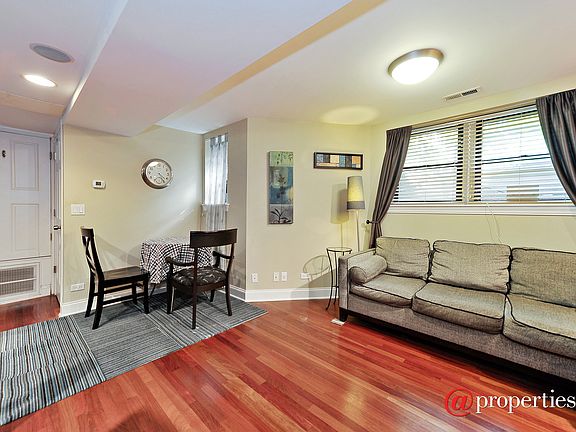 Living Room / Dining Room
