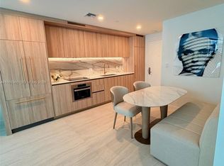 77 SE 5th St #1608, Miami, FL 33131